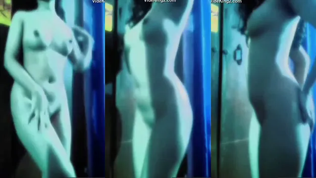 Watch Chica Desi Sacudiendo su Trasero Desnuda - Hot Viral Baile Nude full viral video leaked