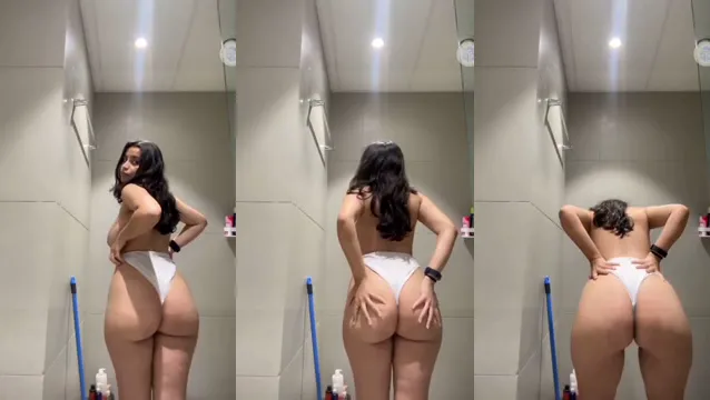 Watch Desi Beauty Shows Off Naked Butt in Viral XXX MMS Video full viral video leaked