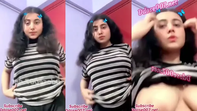 Gadis India Memalas Tshirt untuk Tunjukkan Payudara Milky
