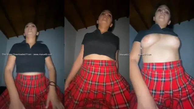 Hot Sri Lankan Girl Riding Cock Like a Wild Pony