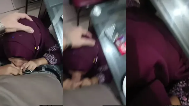 Hot American Girl Gets Wild Blowjob in Viral Leak - Insane Oral Action
