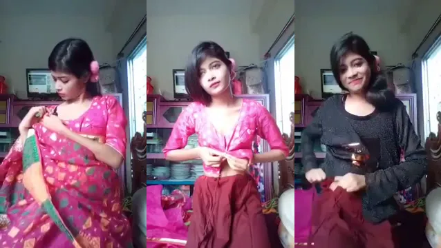 Watch Hot Girl Slowly Strips Live For Boyfriend Full HD full viral video leaked