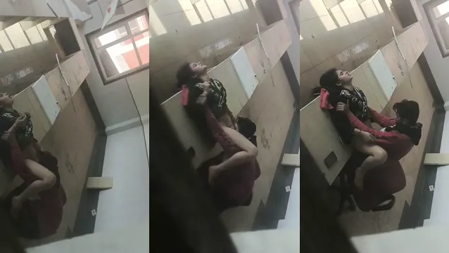 Watch فيديو سري من جامعة عشق حار في الفصول الدراسية full viral video leaked