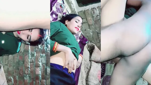 Watch গ্রামীন বাঙলা ভাবি বাথরুমে স্নান করছিলেন এবং ফাক করা হয় full viral video leaked