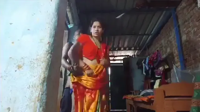 Watch Young Cousin Fucking Her Cousin in the Wild Outdoors full viral video leaked