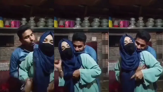Watch Desperate Muslim Wife Craving Dick Calls Lover for Late Night Cheating full viral video leaked