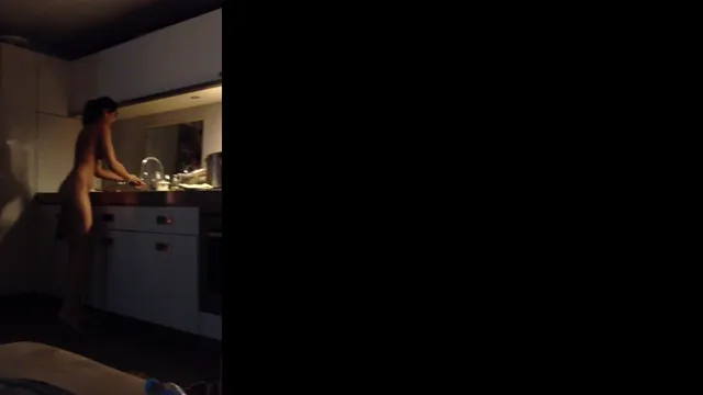 Watch NRI Bhabhi Gives Kitchen Counter Blowjob Fully Nude - Desi Masti in Action full viral video leaked