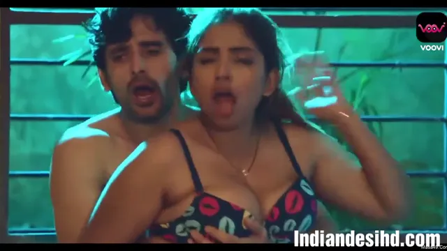 Newlywed Bhabhi Gets Banged on Kitchen Counter by Devar