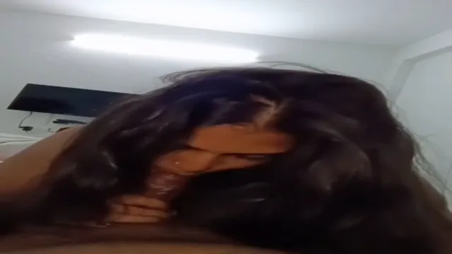 Chubby Indian Girl Gives Mind-Blowing Hotel Blowjob with Enthusiasm