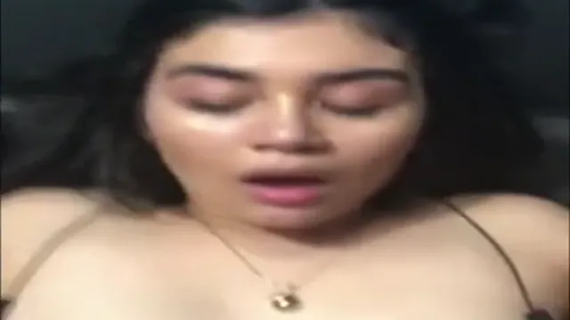 Glasses Slut Gives Intense Deep Throat Blowjob & Pussy Fuck