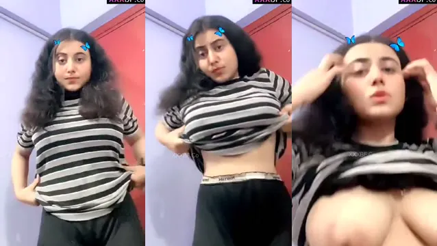 Pakistani Behen Ka Private Striptease