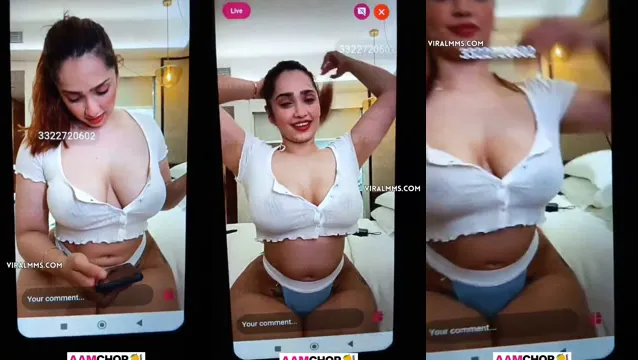 Watch فيديو خاص تسرب يعرض صدر و حلمات أديتى ميسرى بدون ملابس full viral video leaked