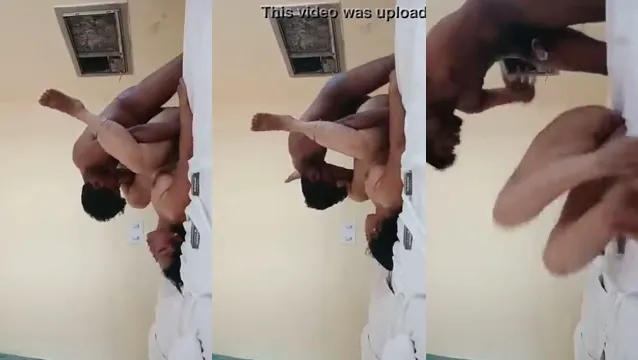 Bengálská žena se nohama vzhůru je práskána přáteli, dokud se nepohybuje - Cuck Hubby to natáčí