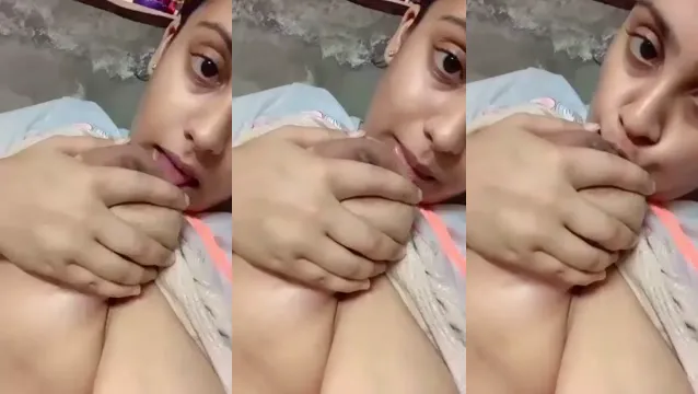 Watch ডেজি গার্ল নিজের বোবার সাথে ভিডিও চ্যাটে ম্যাজিক টাচ full viral video leaked