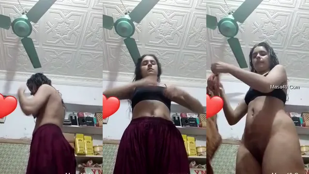 Desi Girl Flashes Boobs and Gives Steamy Forest Blowjob