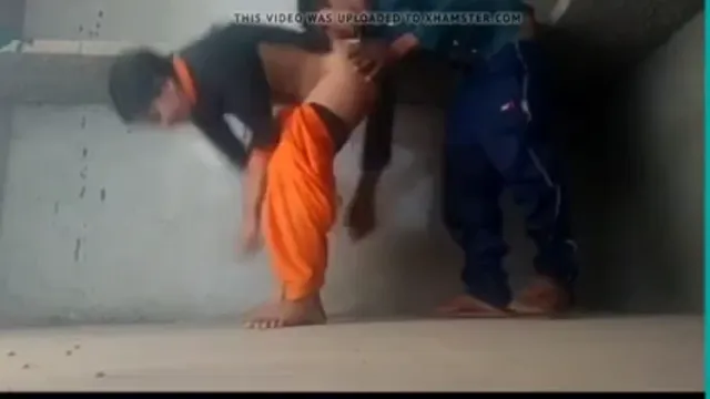 Watch แฟนหญิงถูกจับกุมในวิดีโอเซ็กสบ้าน - วิดีโอเซ็กสบ้านบังกลาไว้ลด์ full viral video leaked