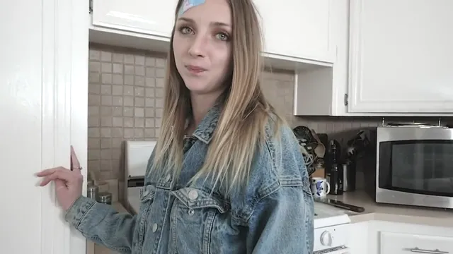 Stepsister Squirts Wildly As She Rides Brothers Thick Cock