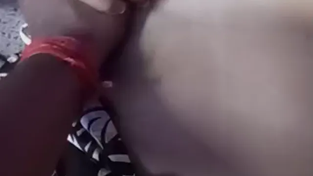 Watch Renu's Desi Blowjob MMS Indian Wife Sucking Sensationally full viral video leaked