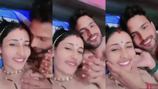 Vidéo MMS de la Ménagère Desi Pressant ses Seins Fuitée 2026