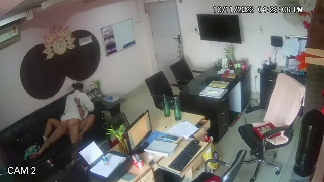 Watch Horny Boss Caught Fucking Young Secretary on Office CCTV full viral video leaked