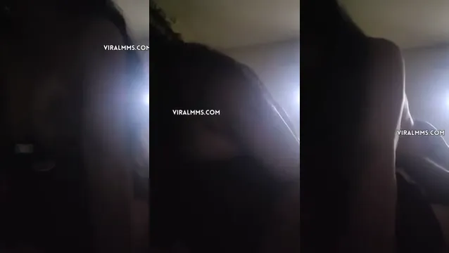 Watch Heiße Bengali MILF Leaked Outdoor Sex Video - Wilde Desi Begegnung full viral video leaked