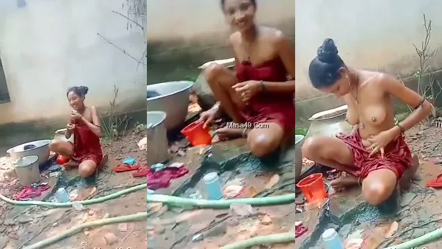 Steamy Desi Girl Strips Nude for Outdoor Bath in Hot Village Footage