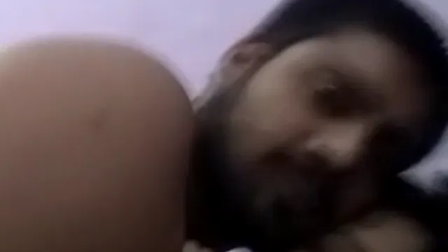 Watch Desi Girlfriend Caught in Hotel Room Cheating with Boyfriend full viral video leaked