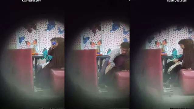 Watch Hijabi Girl Fully Naked at a Restaurant and Sucked by Her Lover full viral video leaked