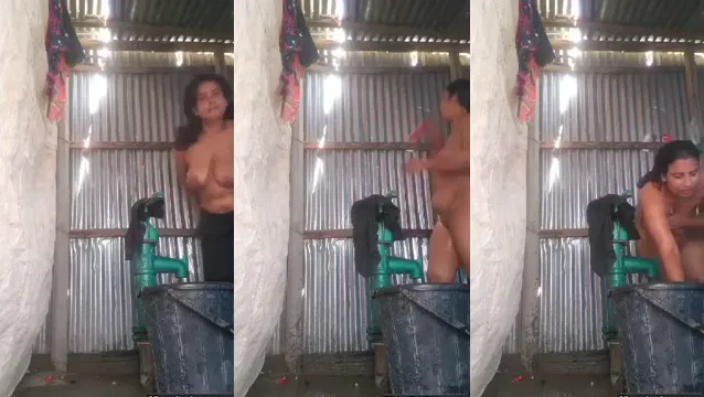 Watch Desi Bhabhi Stripping Nude Bath - Voyeur Leak of Horny Indian Wife full viral video leaked