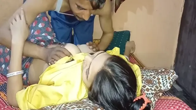 Watch Steamy Nighttime Passion Husband Fucks Curvy Wife While Family Sleeps full viral video leaked