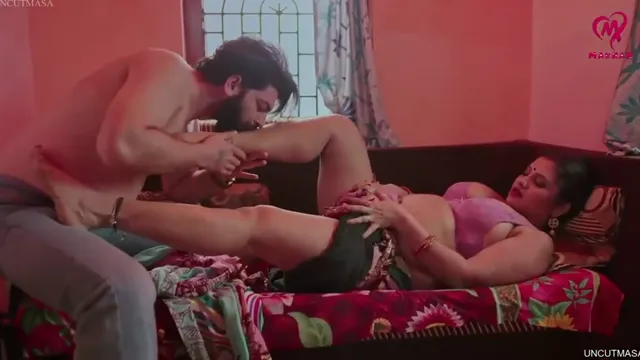 Watch Indian Mom Getting Fucked Hard in Ullu Web Series Sex Scene full viral video leaked