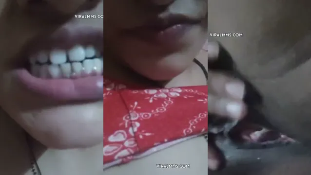 Watch Desi Bhabhi's Blöta Fitta och Stora Bröst i Läckta Video full viral video leaked