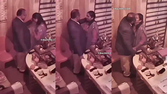 Watch Nashik Astrologer at Saree Client sa Kontrobersyal na Sex Scandal full viral video leaked