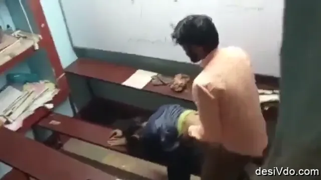 Bangla College Couple Caught Fucking Wildly in Classroom