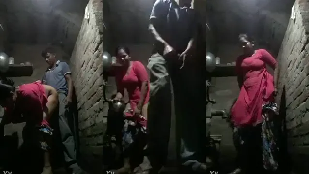 Tía Rural y Ex-novio Reavivan su Pasión en un Encuentro Ardiente en el Dormitorio