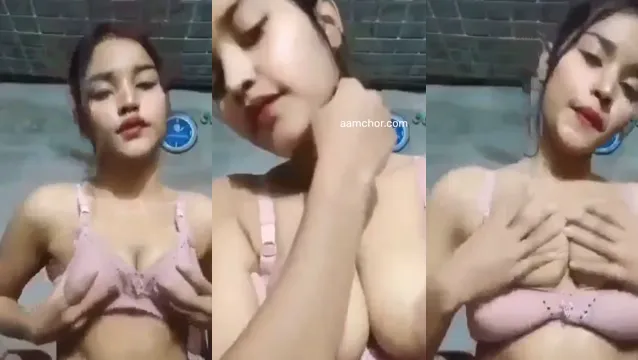 Watch Schaut euch dieses wilde Desi-Mädchen in der Öffentlichkeit an full viral video leaked