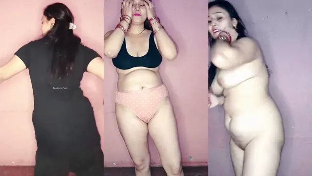 Bhabhi Strips Naked for Teasing Dance Blowjob and Hard Fucking