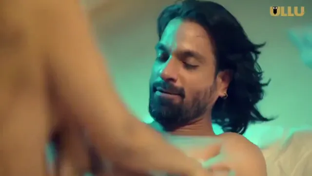 Bharti Jha Nude Striptease and Full Exposure in Ullu Hindi Web Series