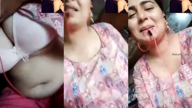 Watch ভিডিও কলে নিজের বড় বস্ট ভালবাসতে দেখুন এই হট ডেসি গার্ল full viral video leaked