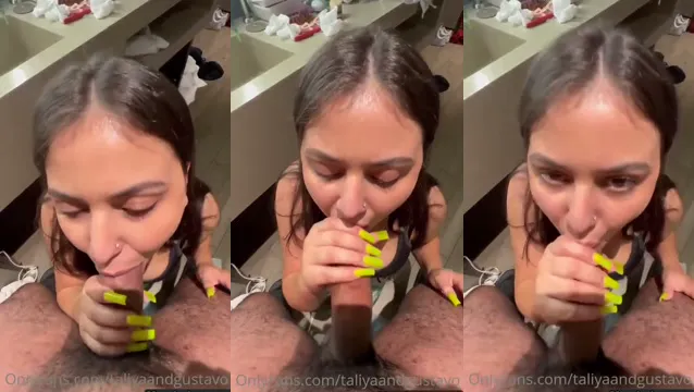 Ragazza Desi Dà un Pompino Esplosivo in una Stanza d'Albergo