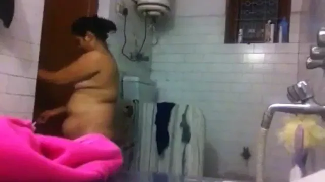 Indian Bhabhi Payal Lathers Up Her Big Boobs in a Wet & Soapy Shower Sex