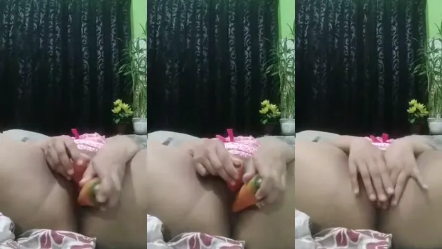 Watch Widow Bhabhi Gets Wild with Extra Long Carrot Fuck full viral video leaked