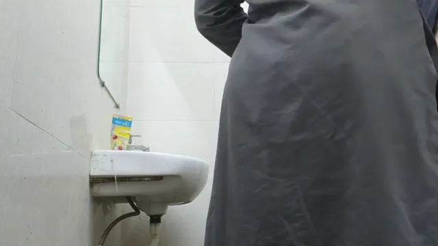 Watch Asawa ng Office Manager Nude sa CR - Kamababa Desi Viral full viral video leaked