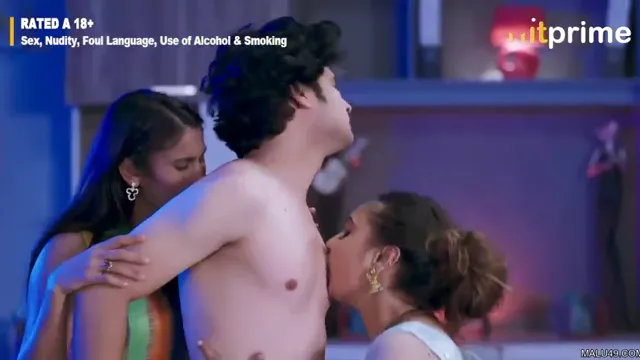 Watch バングラデシュの熟女おばさんがワイルドな集団セックスオルギーに参加 full viral video leaked