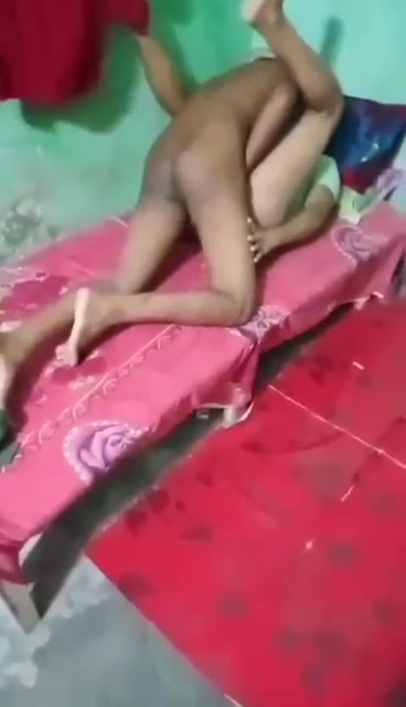 Watch Bangladeshi Girl Gives Raw Doggy Style Sex Video full viral video leaked