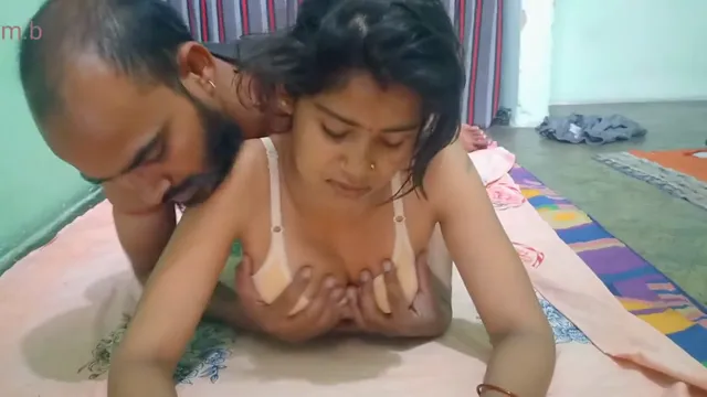 Desi Step Sister Pounded Hard in Shower Leaked MMS
