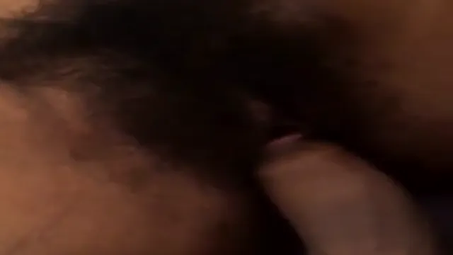 Fille Tamil se fait défoncer sur le matelas