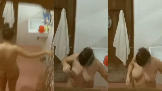 Watch Steamy Desi Girl Licks Her Wet Curves in Nude Shower full viral video leaked