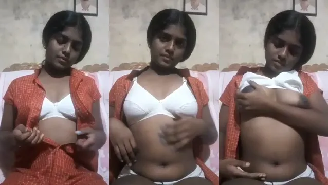 Spicy Tamil Cutie Unveiling Her Juicy Boobs and Tight Pussy in Sizzling Desi Show