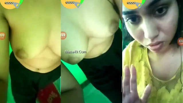 Watch Sizzling Desi Girl Flashes Boobs on Video Call Viral Leak Exposure full viral video leaked